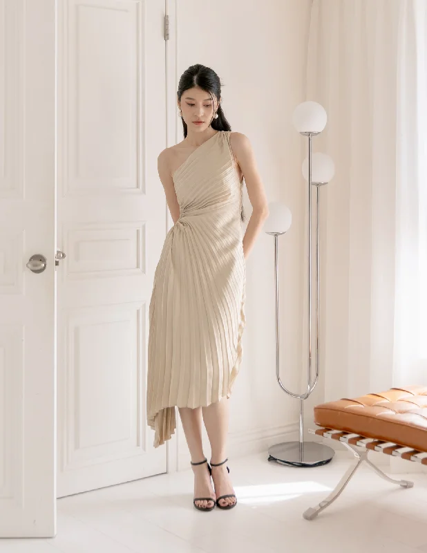 Aleyna Pleated Toga Dress in Champagne